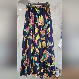 BRAND NEW Magic Vibrant Floral Maxi Skirt - Size M